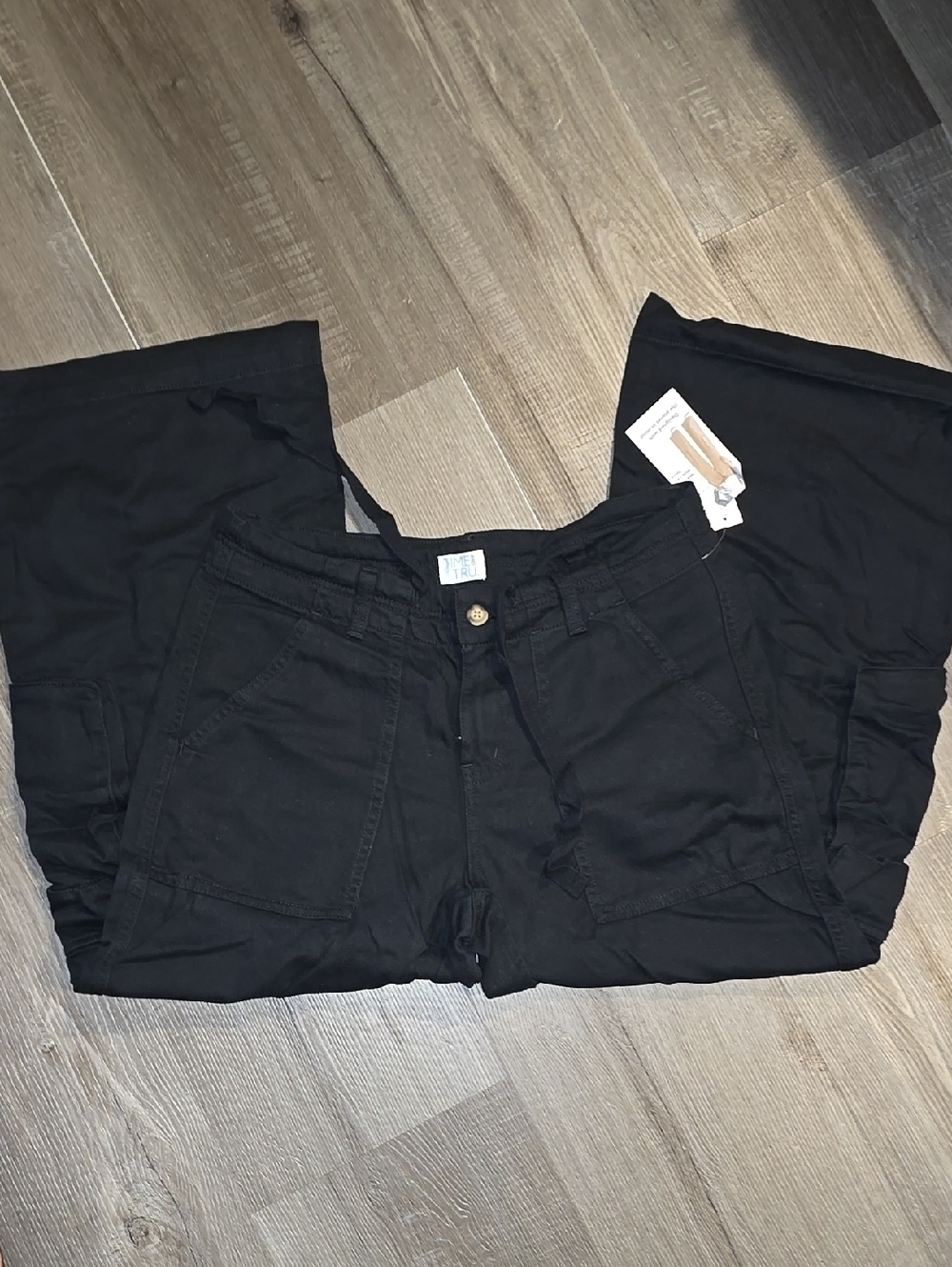 Drawstring Cargo Pants - Picture 3 of 4